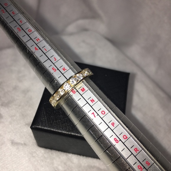 10K Solid Gold CZ Ring - Picture 10 of 11